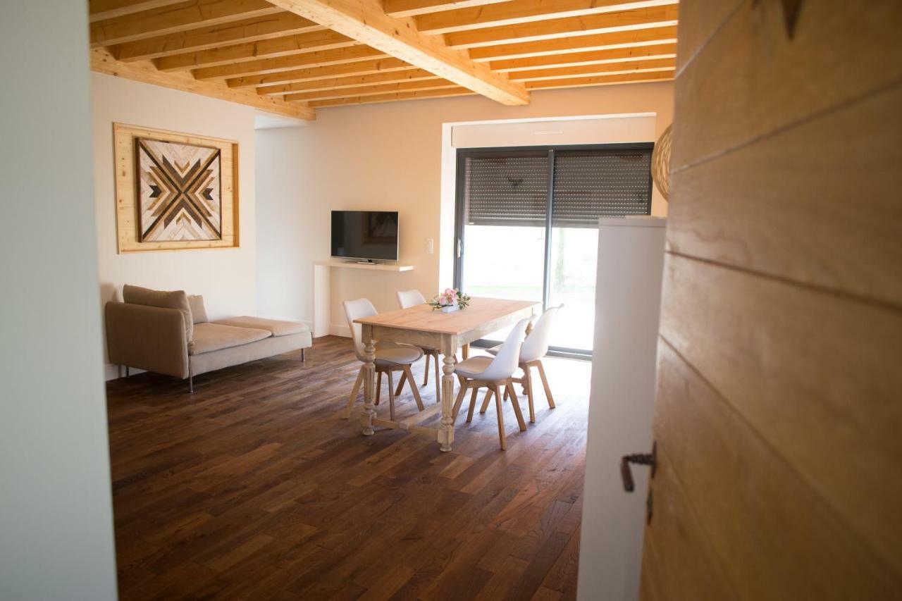 Ferienwohnung La Grange Aux Ecureuils Levernois Exterior foto