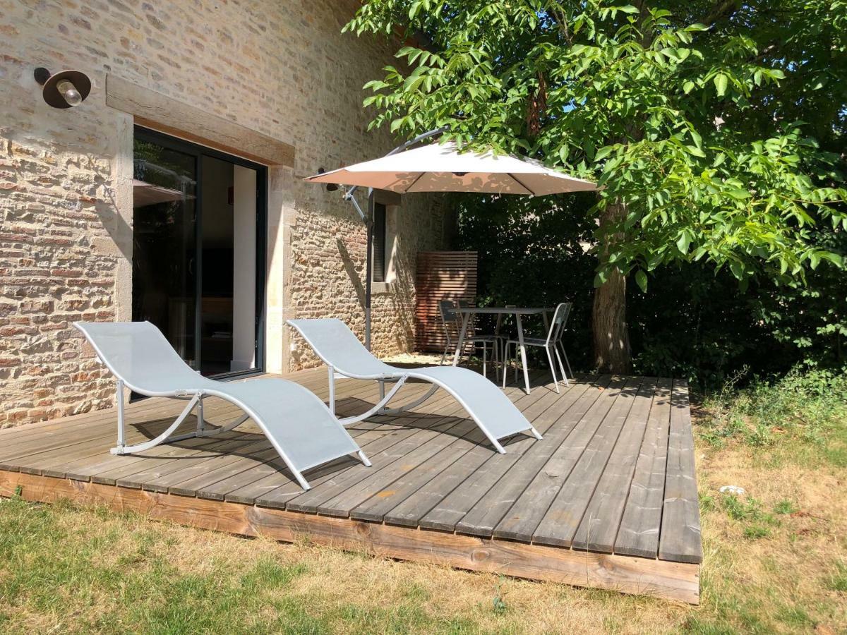 Ferienwohnung La Grange Aux Ecureuils Levernois Exterior foto